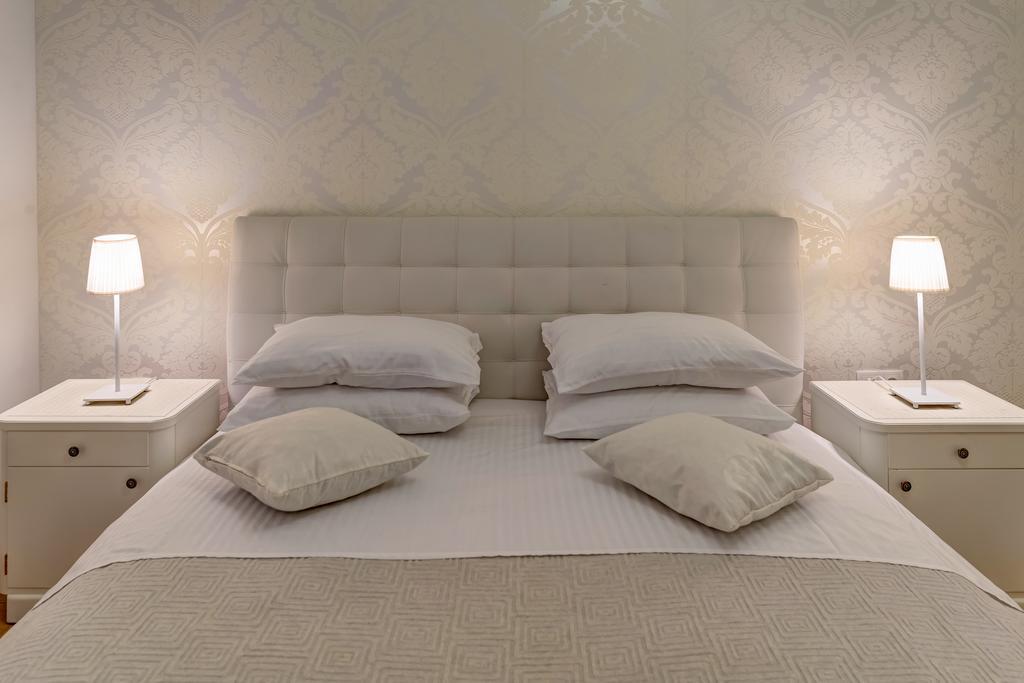 Temple Luxury Apartments & Rooms Split Eksteriør bilde