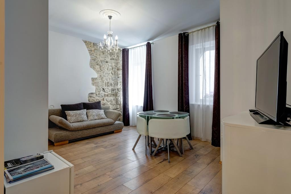 Temple Luxury Apartments & Rooms Split Eksteriør bilde