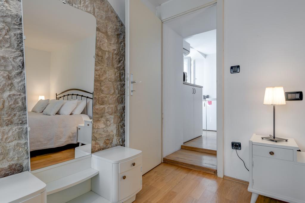 Temple Luxury Apartments & Rooms Split Eksteriør bilde