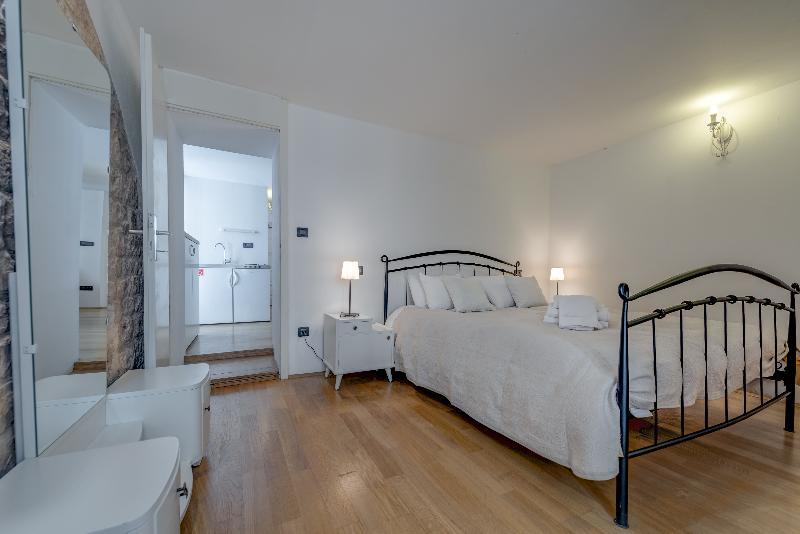 Temple Luxury Apartments & Rooms Split Eksteriør bilde