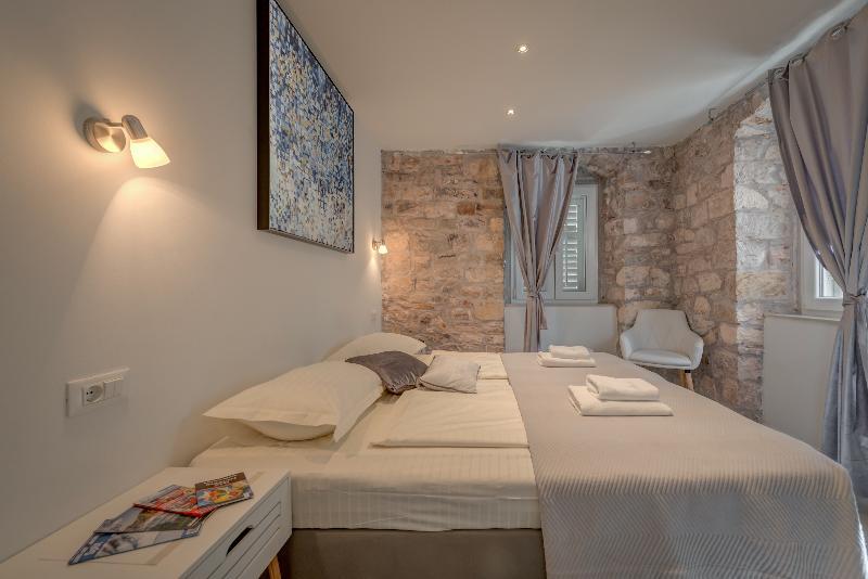 Temple Luxury Apartments & Rooms Split Eksteriør bilde